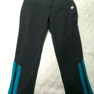 Active leggings